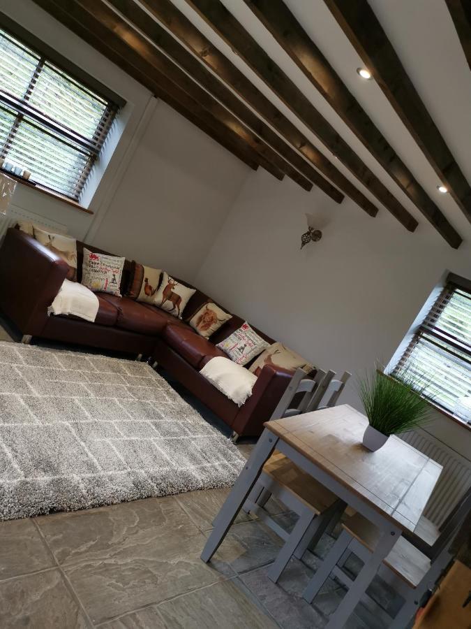 Cwm Farm Cwtch * Merthyr Tydfil