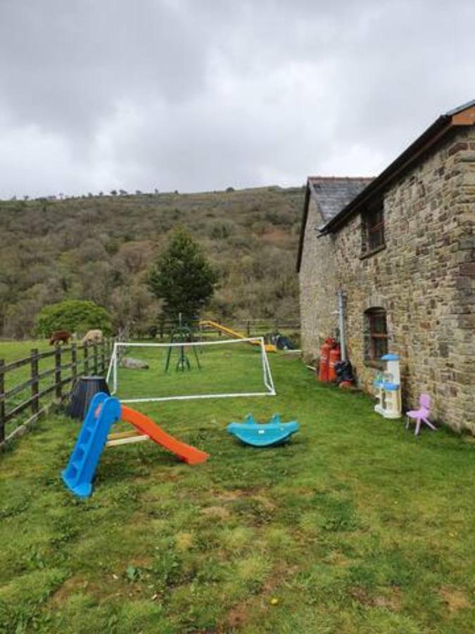 Cwm Farm Cwtch Holiday home